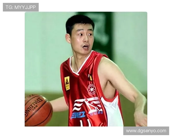 《从球场到人生巅峰：篮球明星如何超越竞技，塑造传奇人生》