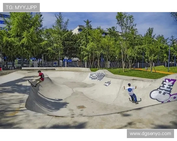 聚焦滑板文化成都滑板队展现灵活性与团队精神的完美结合