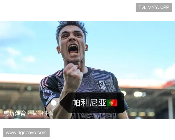 哈维西蒙斯:从新星崛起到足坛未来的璀璨之路 哈维西蒙斯:从新星崛起到足坛未来的璀璨之路